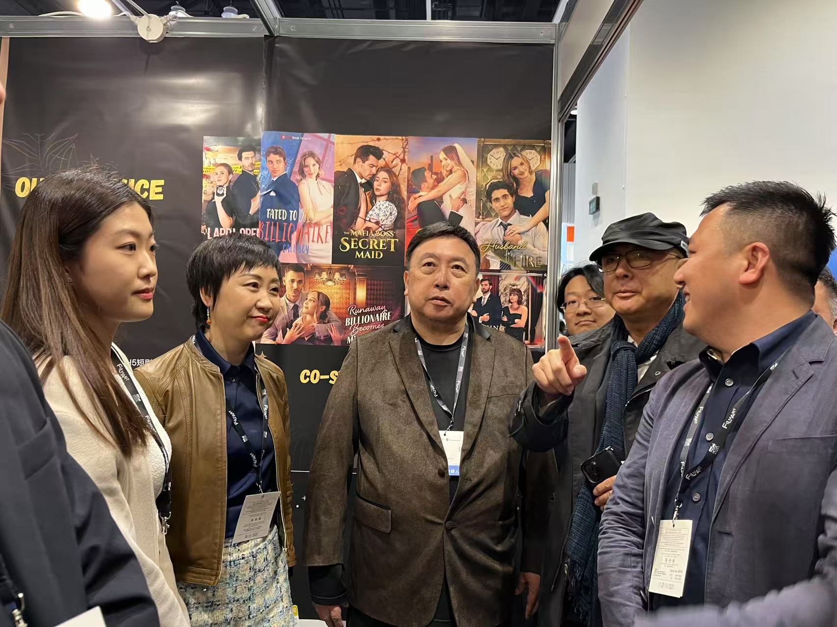 香港 展亭 2 王晶来了.jpg